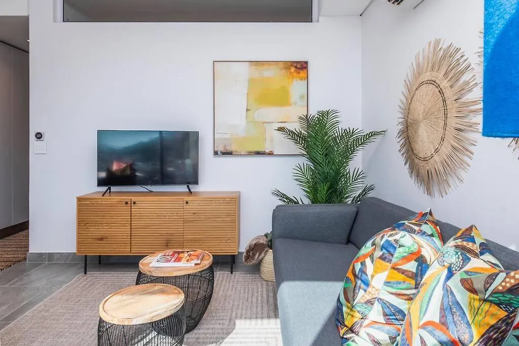 Modern Escape At The Rubik & Rooftop Pool, Ac Cape Town Daire